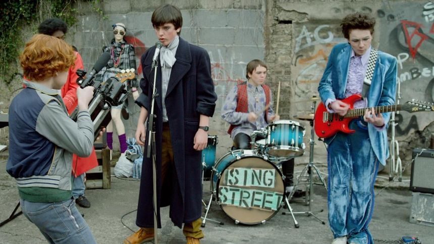 Review: SING STREET Tunes Into 1980s Pop Music